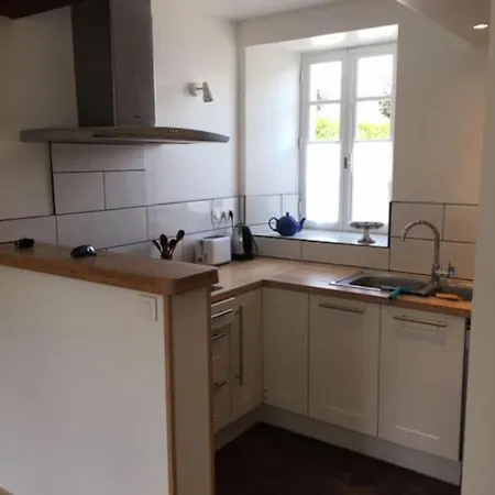 Holiday home Maison De Village Et Jardin , A Sur Seudre *