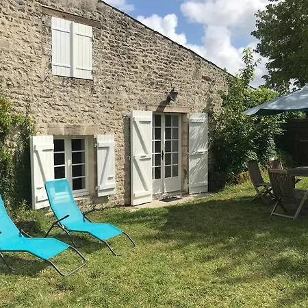Maison De Village Et Jardin , A Sur Seudre Holiday home Mornac-sur-Seudre